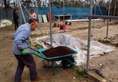 La Escuela Politécnica de Linares certifica la gran calidad del fertilizante ecológico producido desde la cooperativa inclusiva "Abono Café"